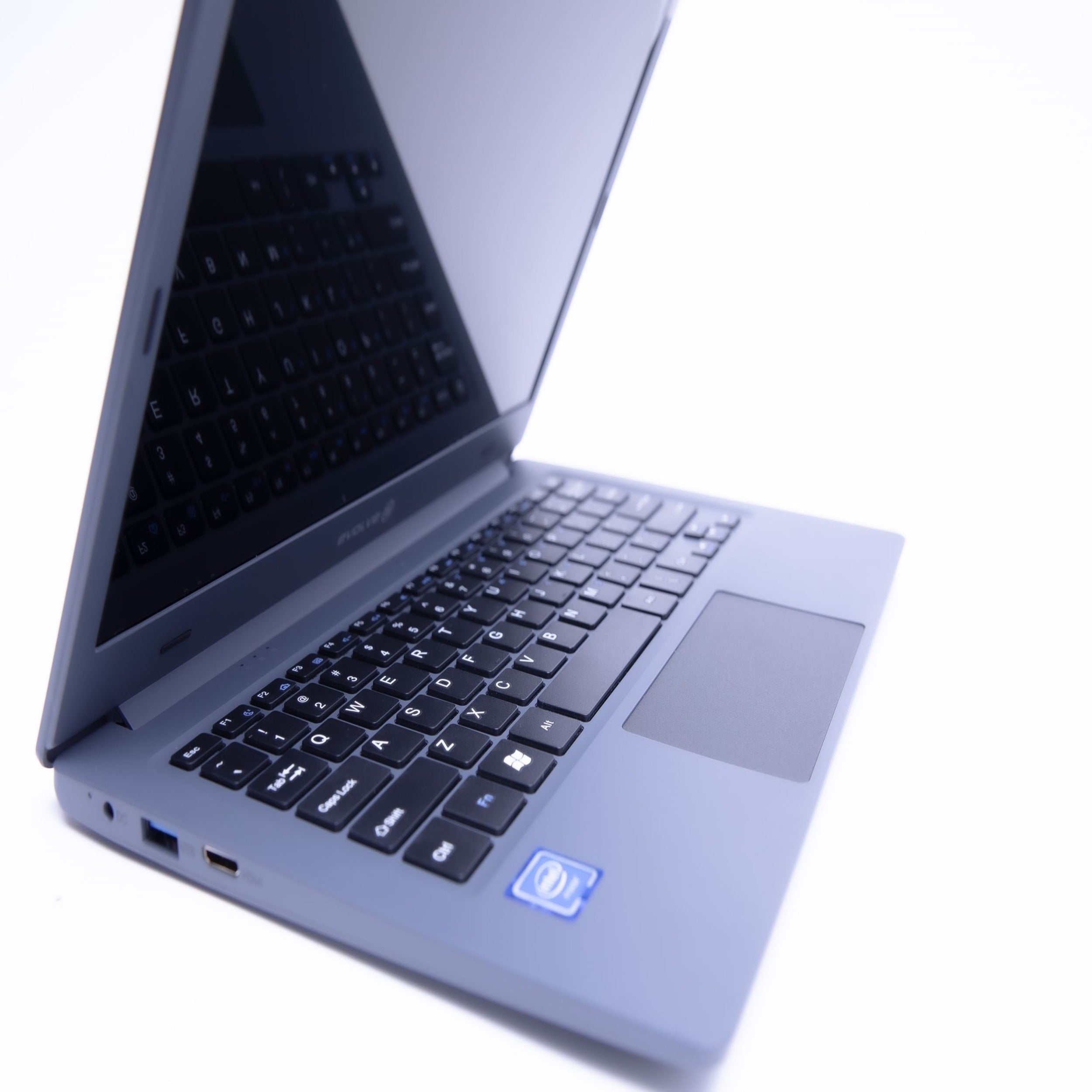 Evolve III Laptop